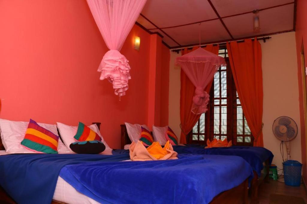 Little Heaven room 5