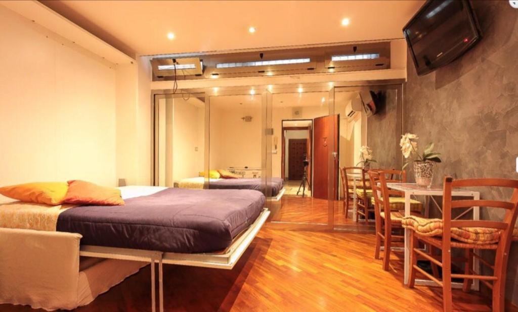 Little Suite room 4