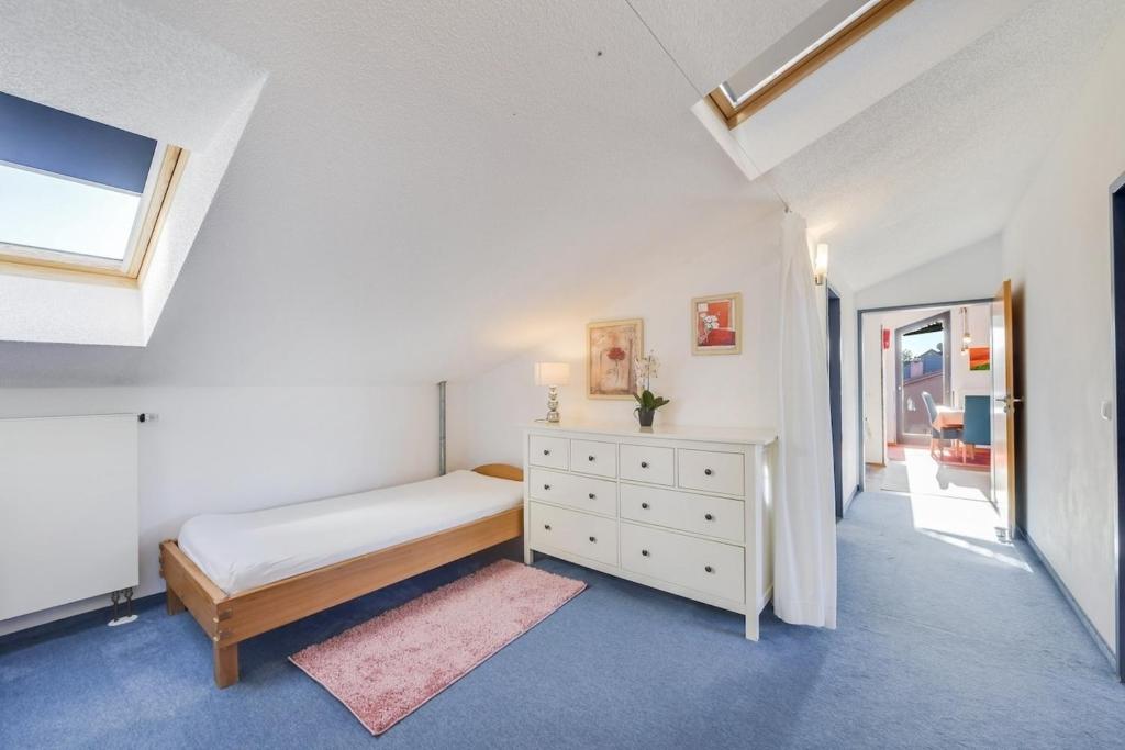 Luce Muc City room 6