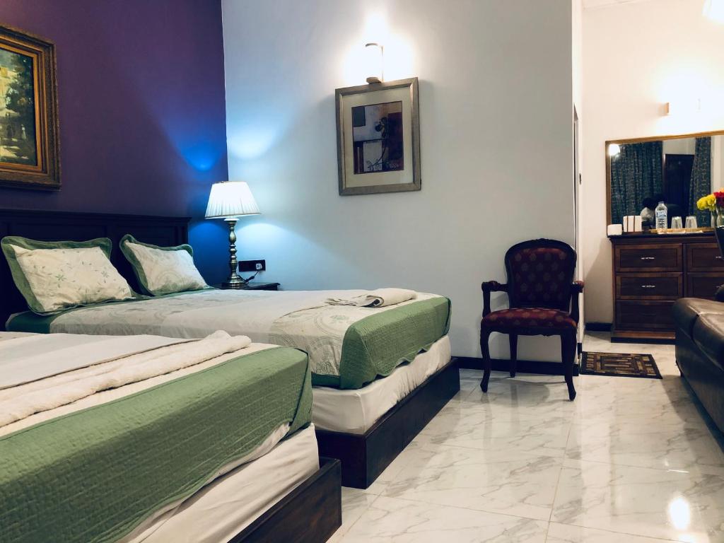 Luxury inn Matale room 1