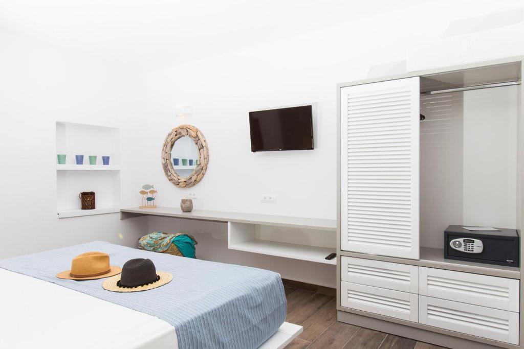 Lindos Del Mar Suites - Adults Only room 4