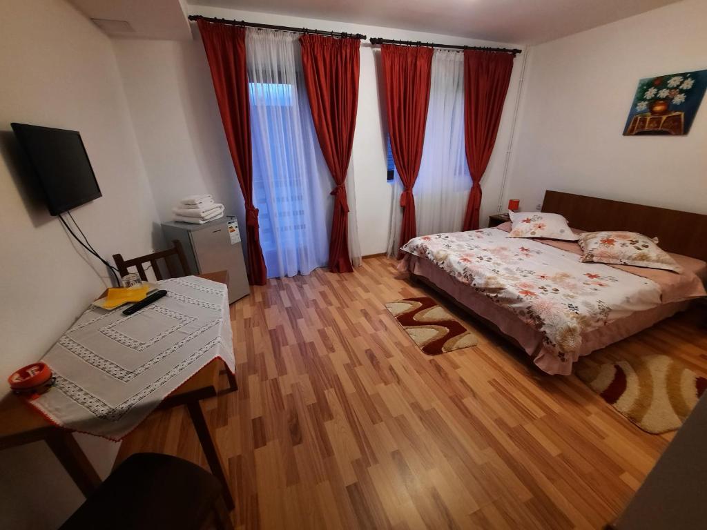 Pensiunea Maria-Elena room 5