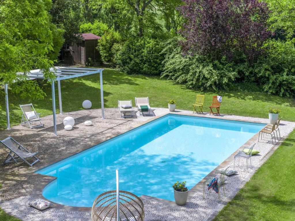 Charming Villa in Melle with Swimming Pool room 2