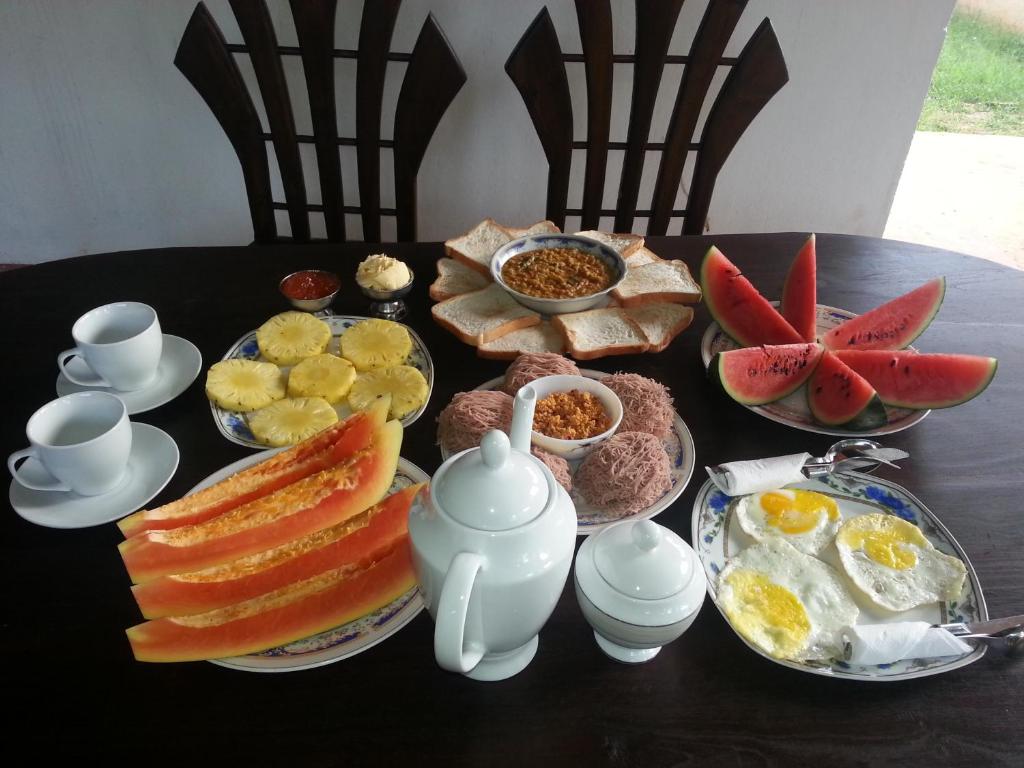 Methusha Holiday House room 4