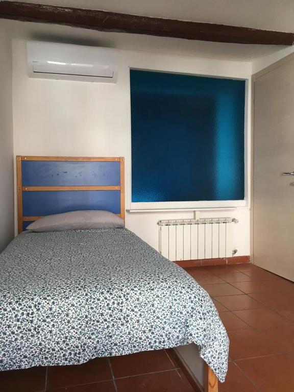 MIDA HOUSE room 4