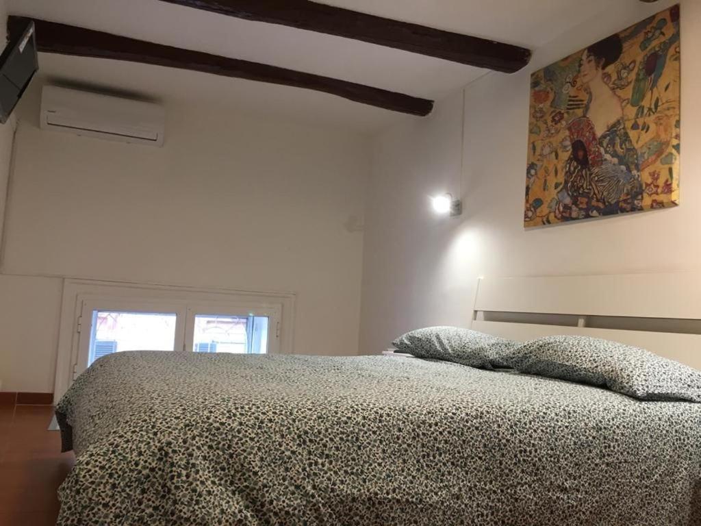 MIDA HOUSE room 5