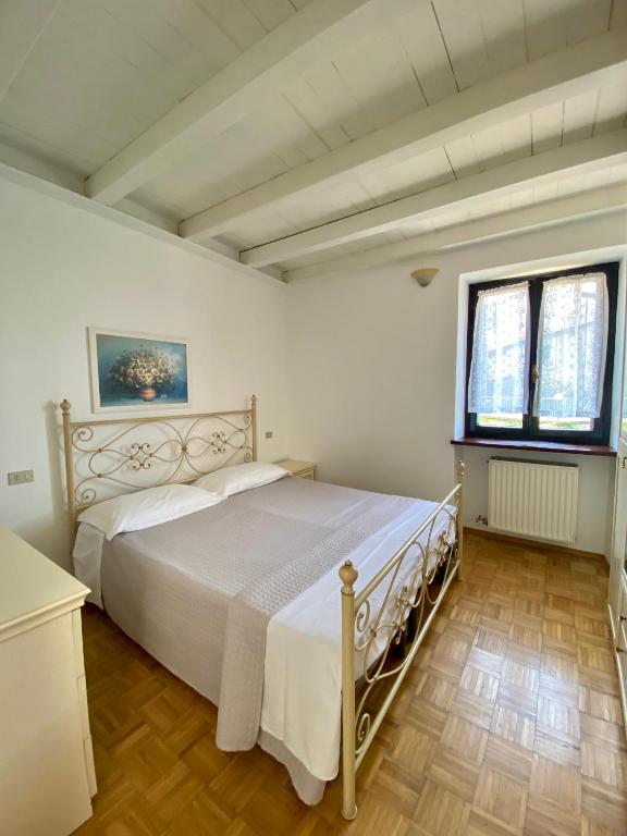 Corte Monteccio room 6