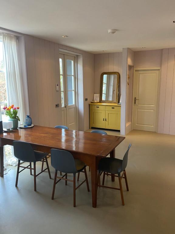 Luxe tuinhuis nabij Amsterdam en natuurgebied Twiske room 3
