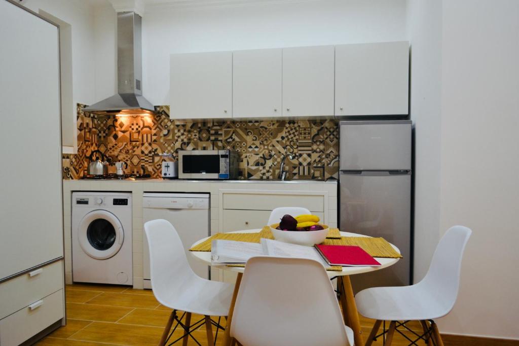 Neapolitan Loft room 3