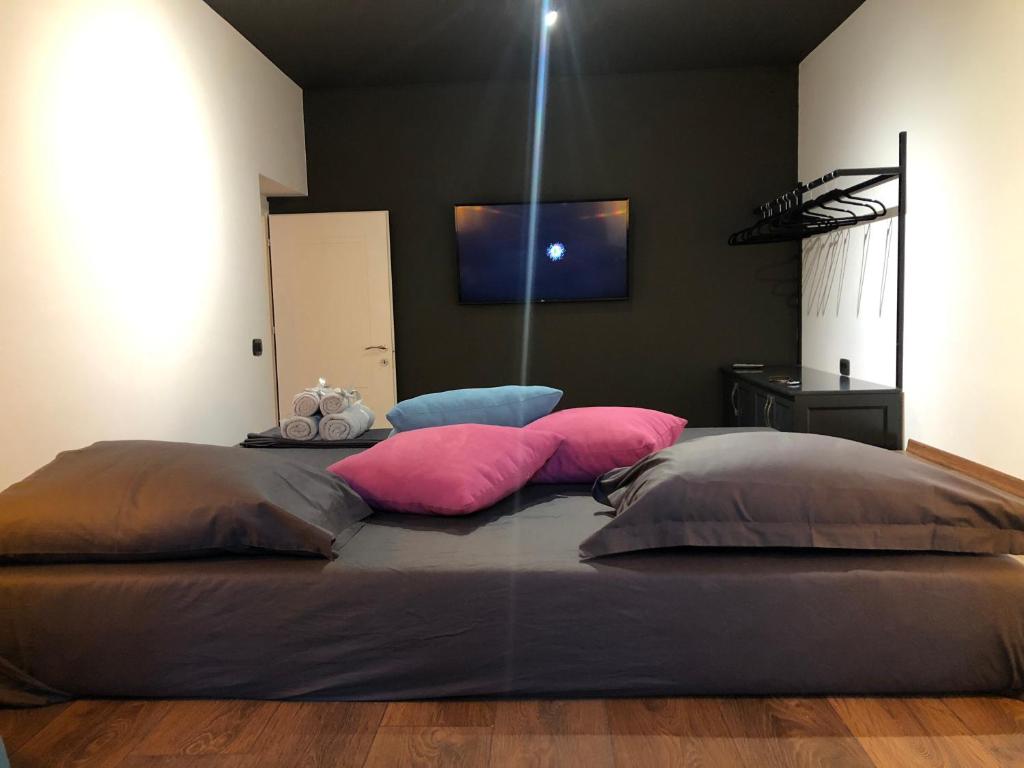 Nikki Apartments 2 room 1