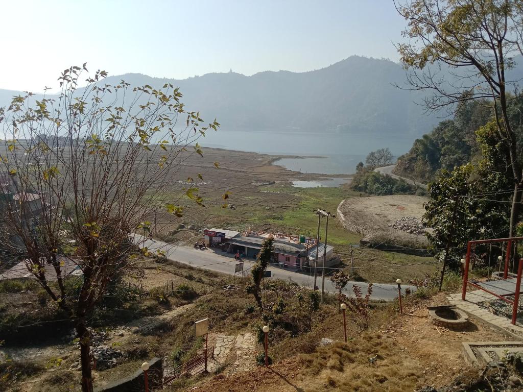 Nirvana Guesthouse And Restaurant room 2