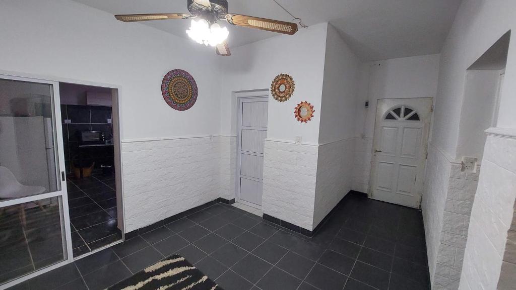 Noche Hermosa room 3