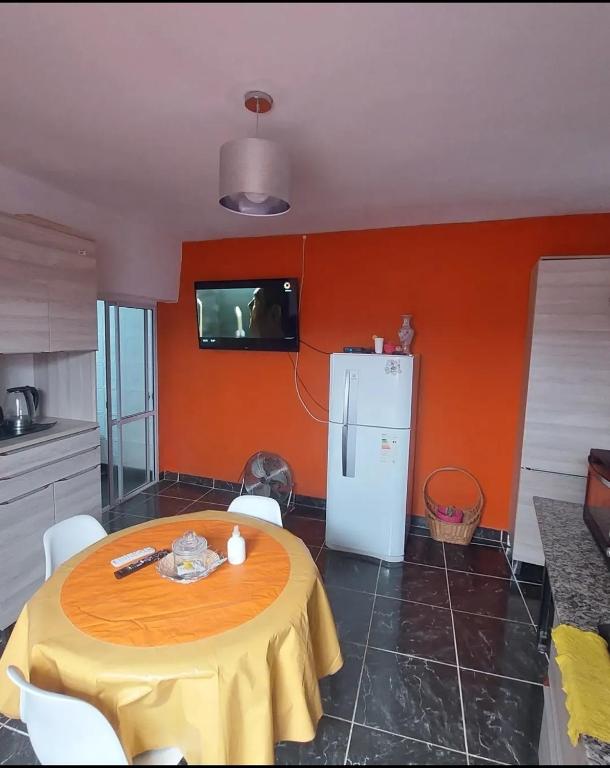 Noche Hermosa room 5