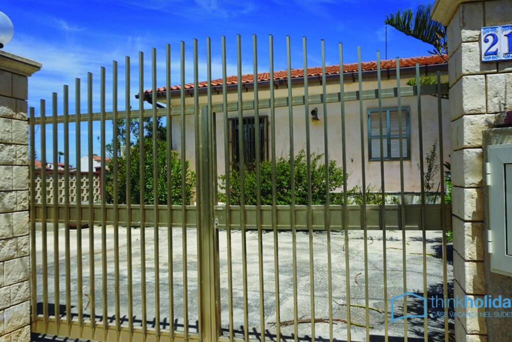 Villino Oleandro room 2