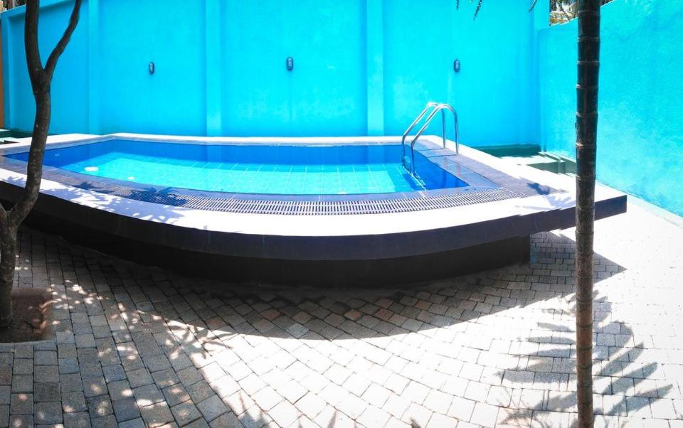 Olu Villa Lake Resort room 5