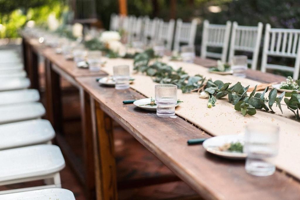 Orestay Halong Villa & Hotel room 2