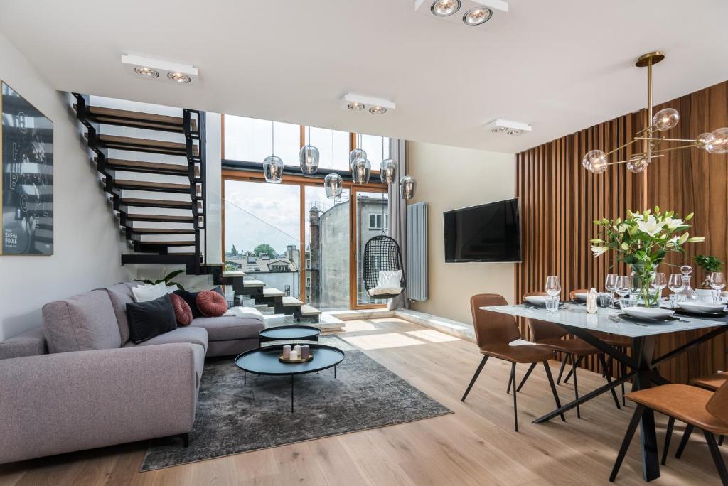 Panoramic Penthouse room 1