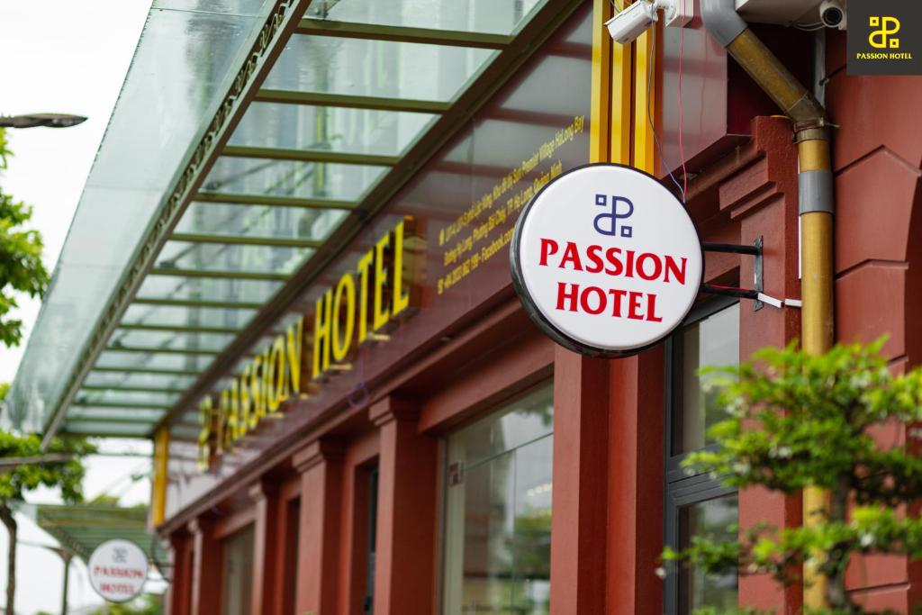Passion Hotel Halong room 1