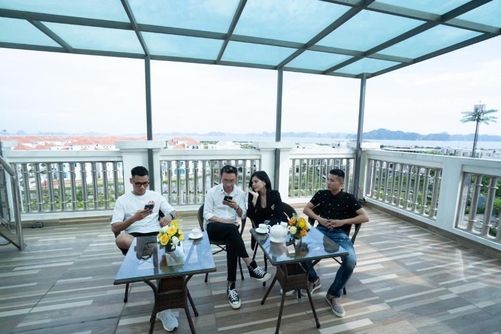 Passion Hotel Halong room 6
