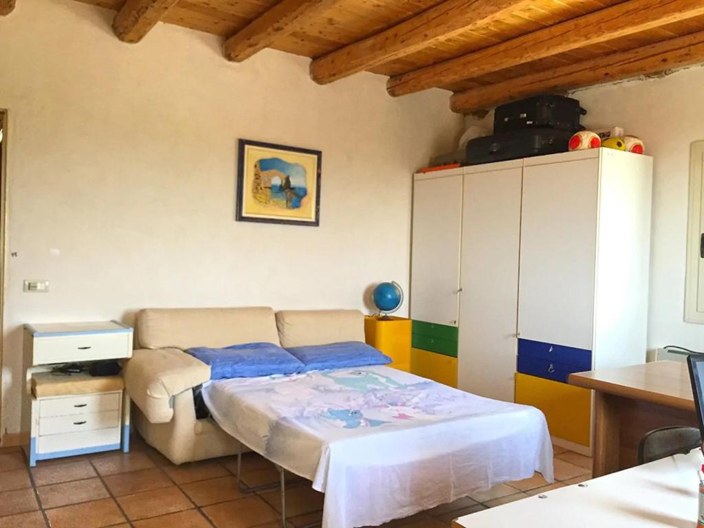Peaceful rural house Stone Paradise room 3
