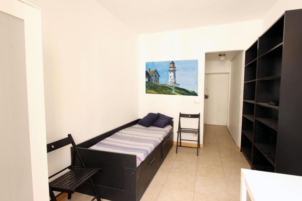 Penna Flats room 4
