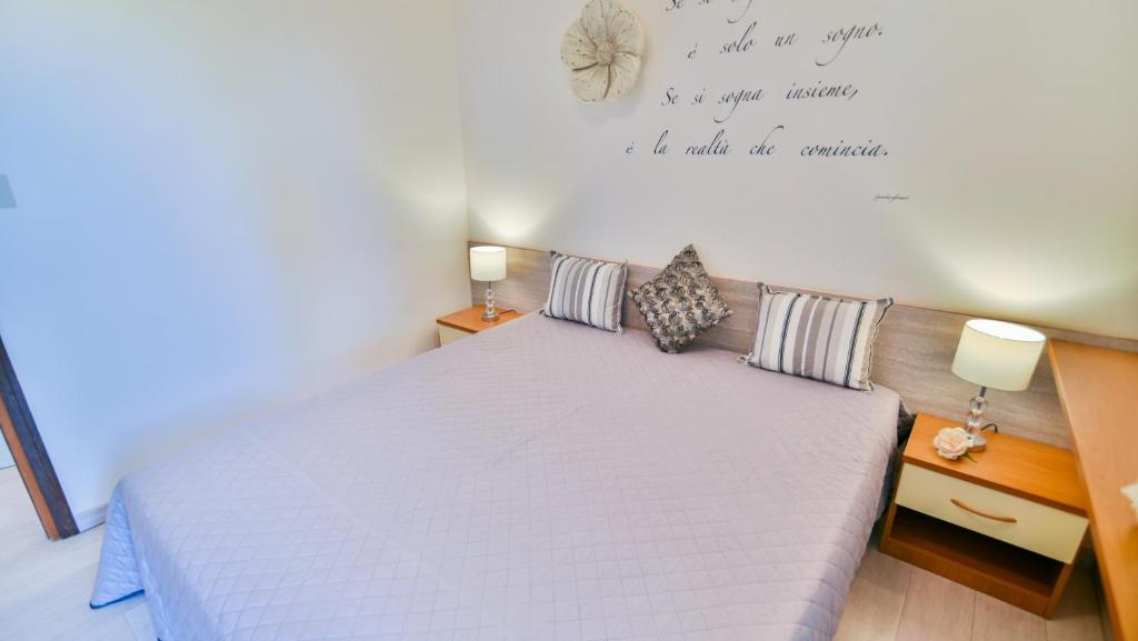Residenza Peschiera 21 room 5