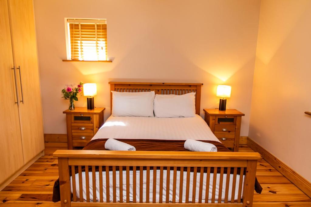 Piper's Chair Houses room 4