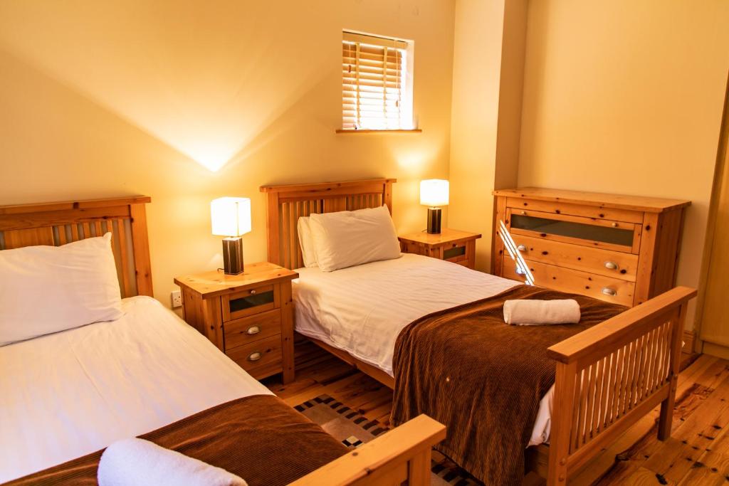 Piper's Chair Houses room 5