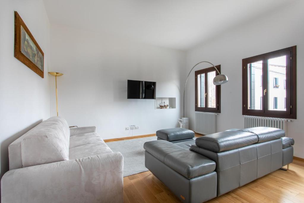 Residenza Pomponi Deluxe – Foton 4