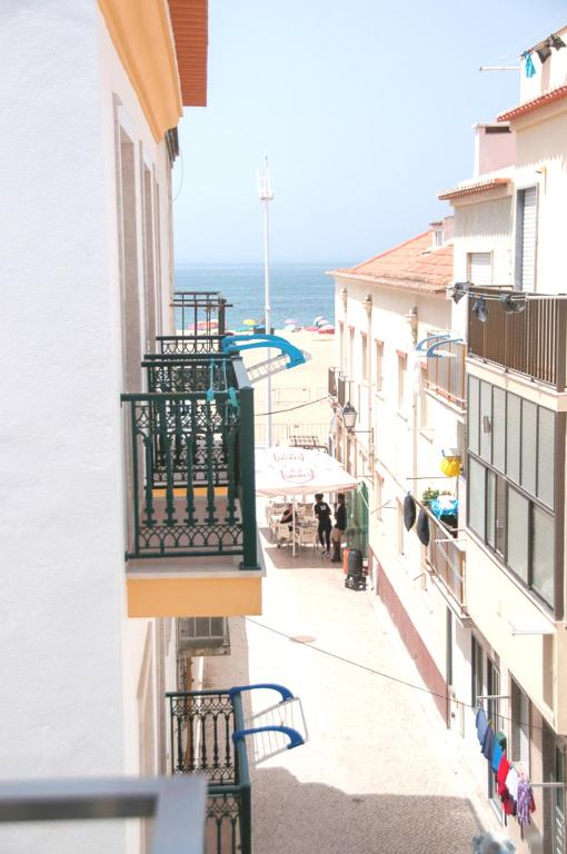 Portuguese Wonders room 2