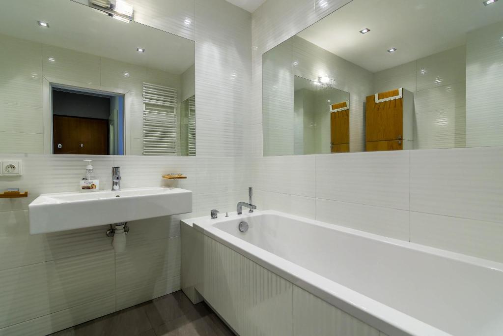 Rent a Flat apartments - Torunska St. room 6