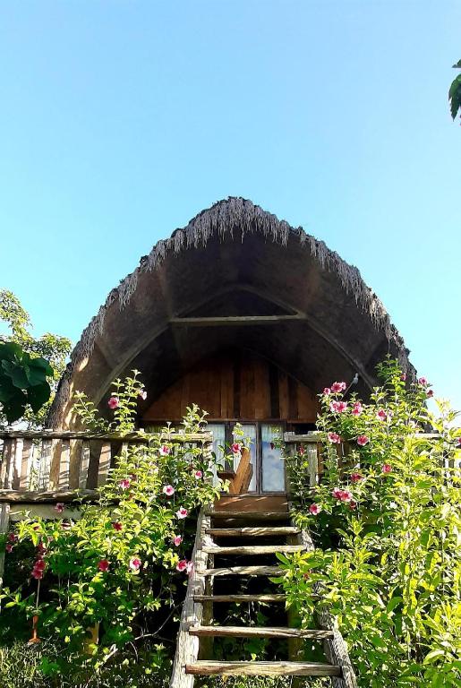 Rice straw Green lodge- resort room 1