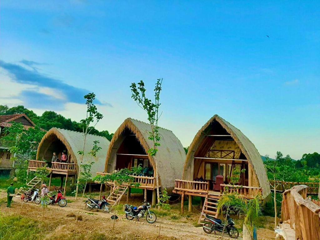 Rice straw Green lodge- resort room 4