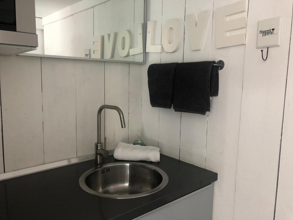 Robs Houseboat NonSmoking – Billeder 5