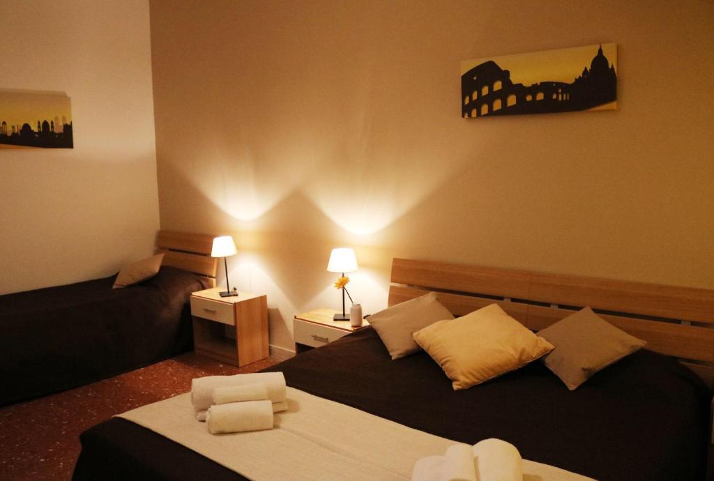 Romadays Apartment room 1
