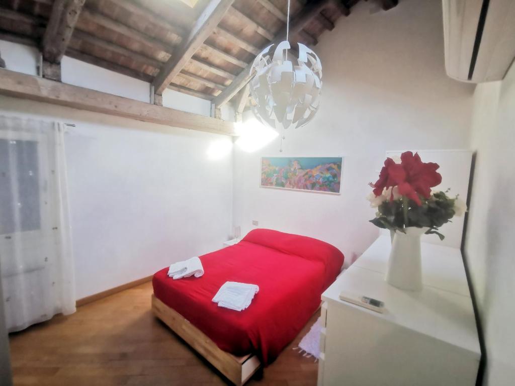 Romantic Sky Apartment room 5