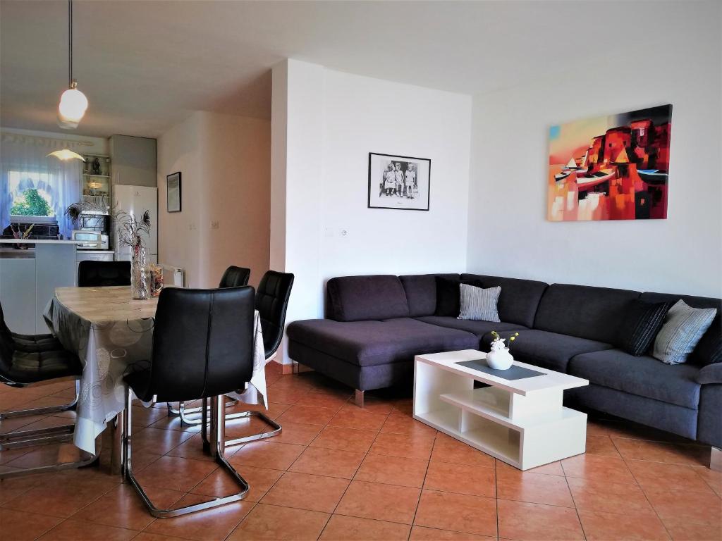 Apartments & Rooms Milena room 5