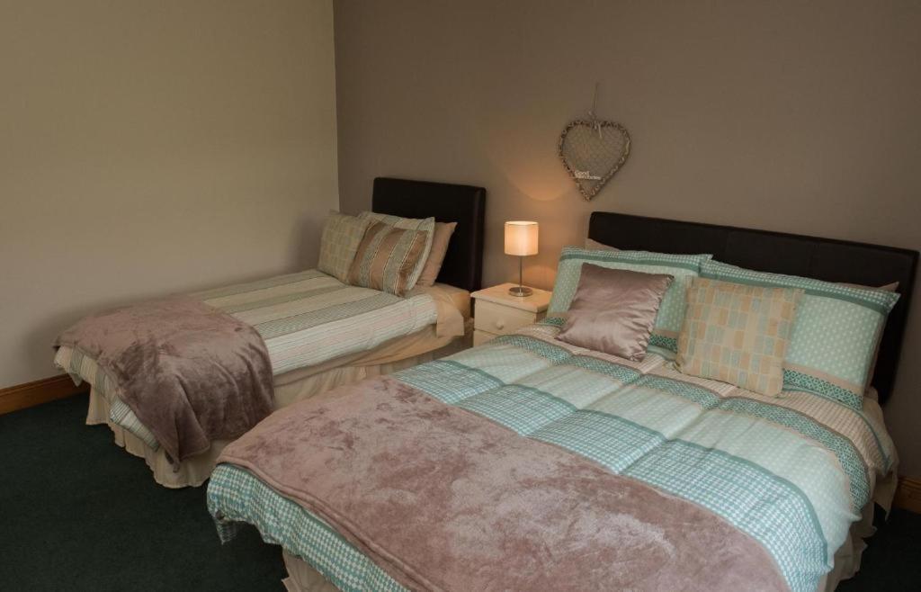 Rose Cottage room 5