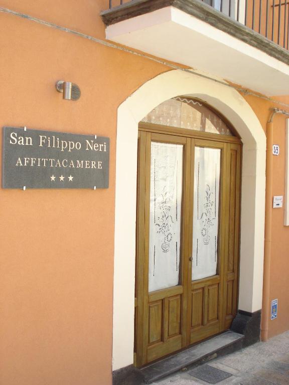 Affittacamere San Filippo Neri room 1