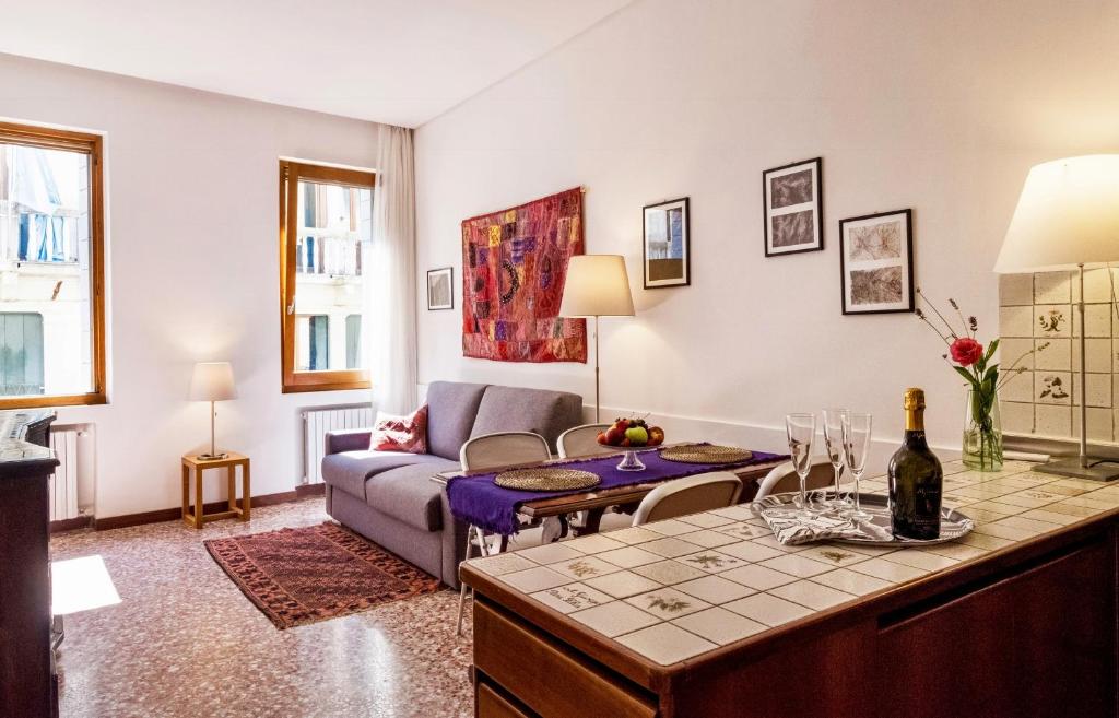 Palazzo San Severo Suite Apartments Castello Venice room 2