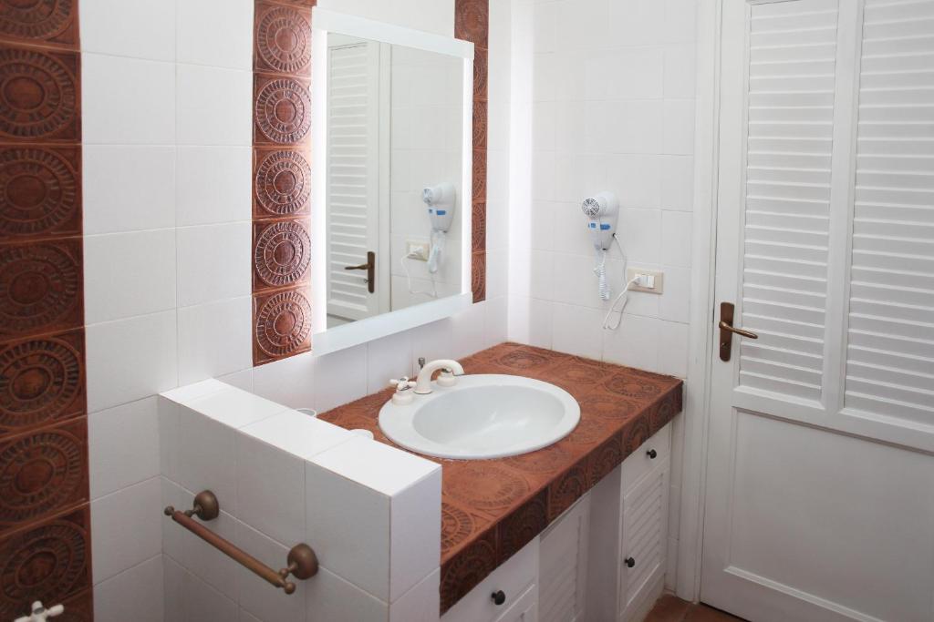 Country Villa San Vito Bay room 2