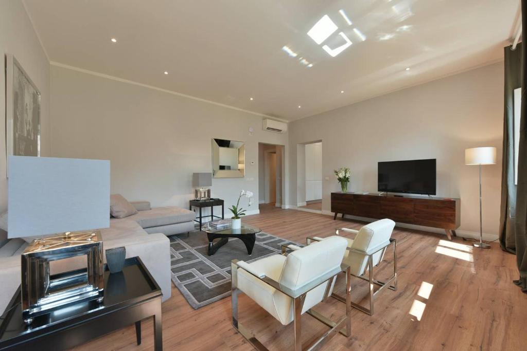 Apartments Florence Santa Croce Terrace Deluxe room 3