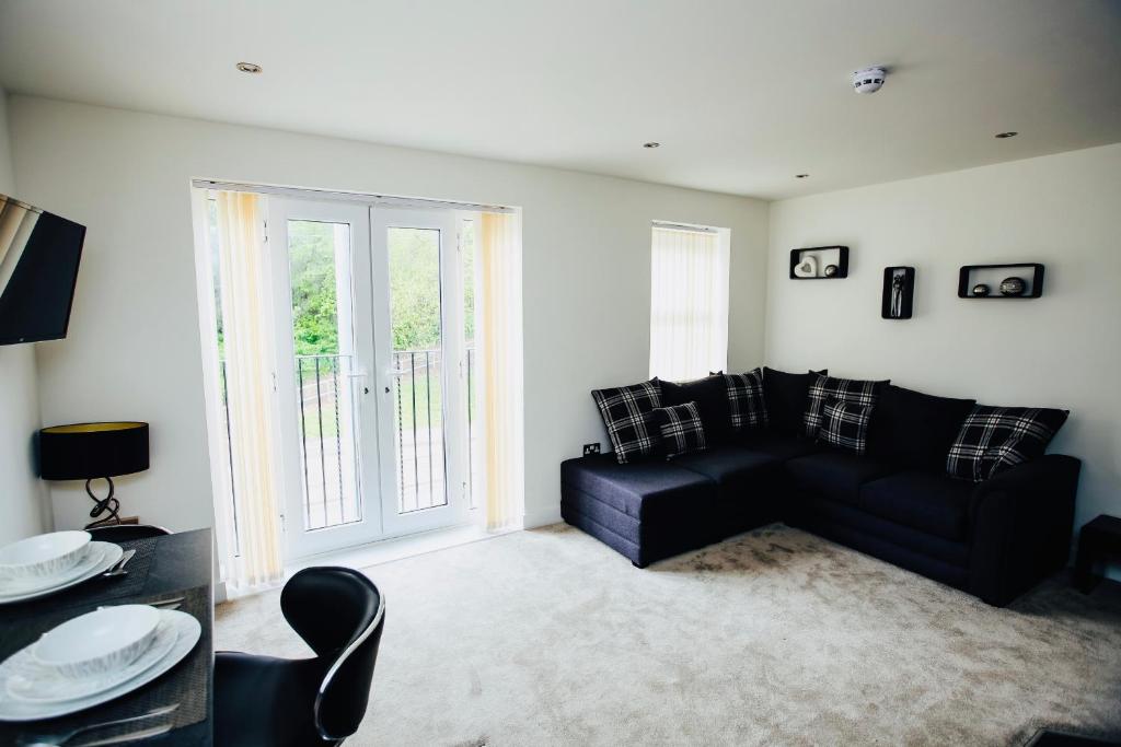 1 & 2 Bedroom Shield House Apartments Sheffield Centre room 4