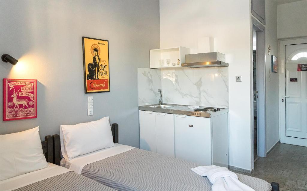 Star Apartments room 4