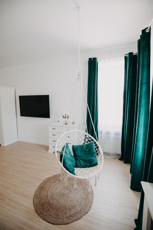 Studio Manzur room 2
