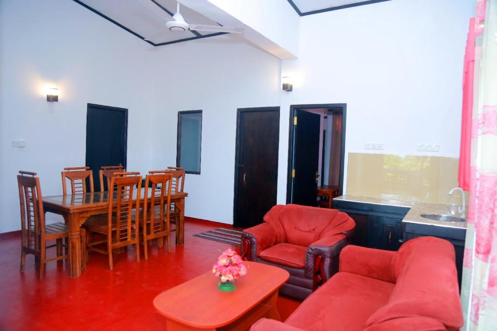 Sunflower House Weligama room 4