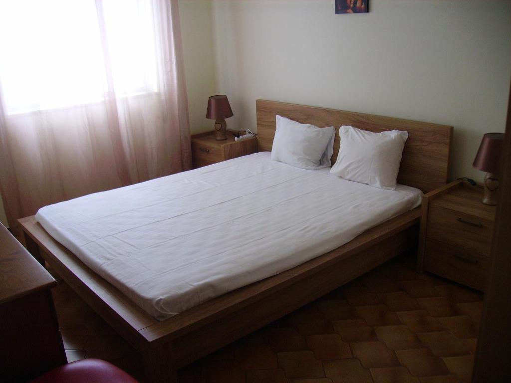 Sunny House hostel room 6