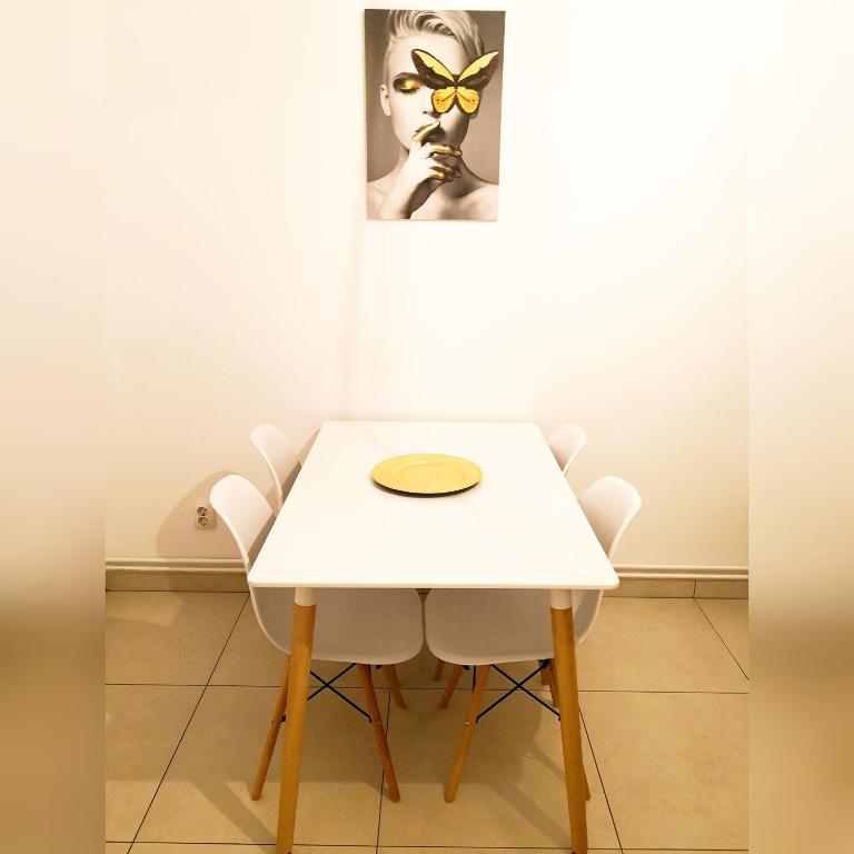 Sunny Town House room 1