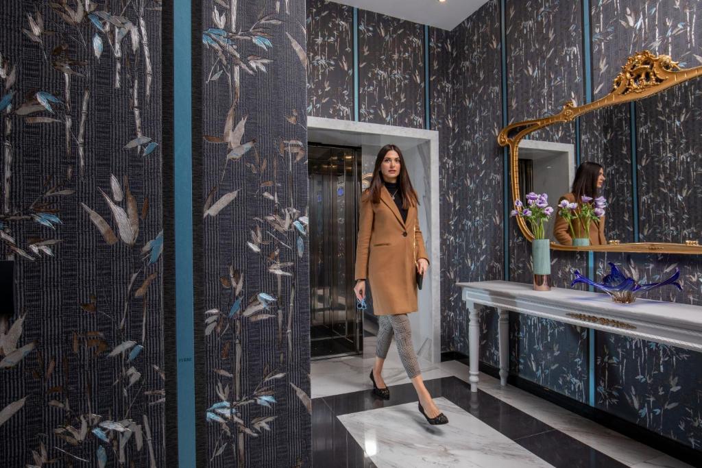 Small Luxury Inn Rome by The Goodnight Company Spagna Rome room 4