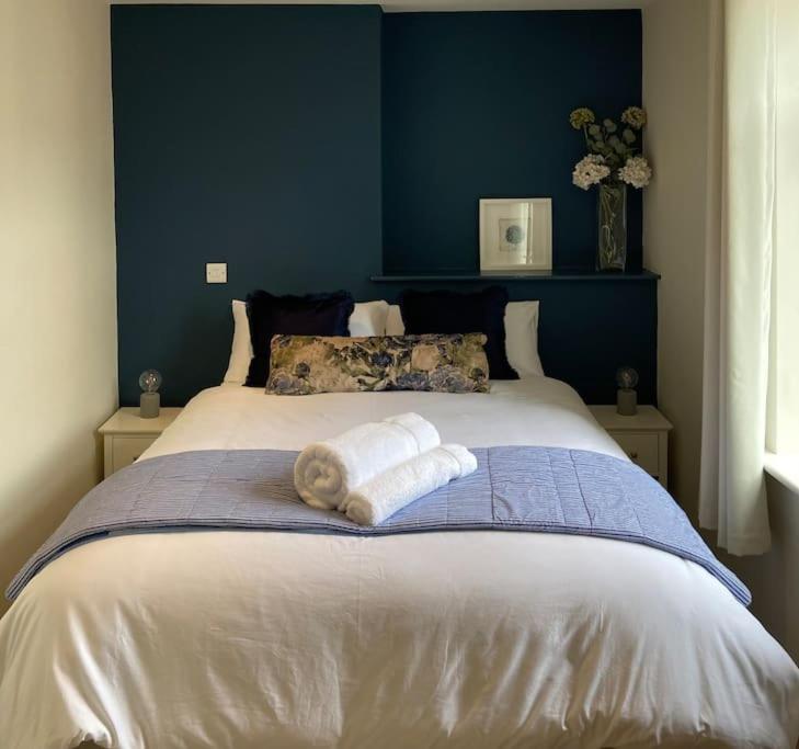 The Wild Daisy Barnoldswick room 3
